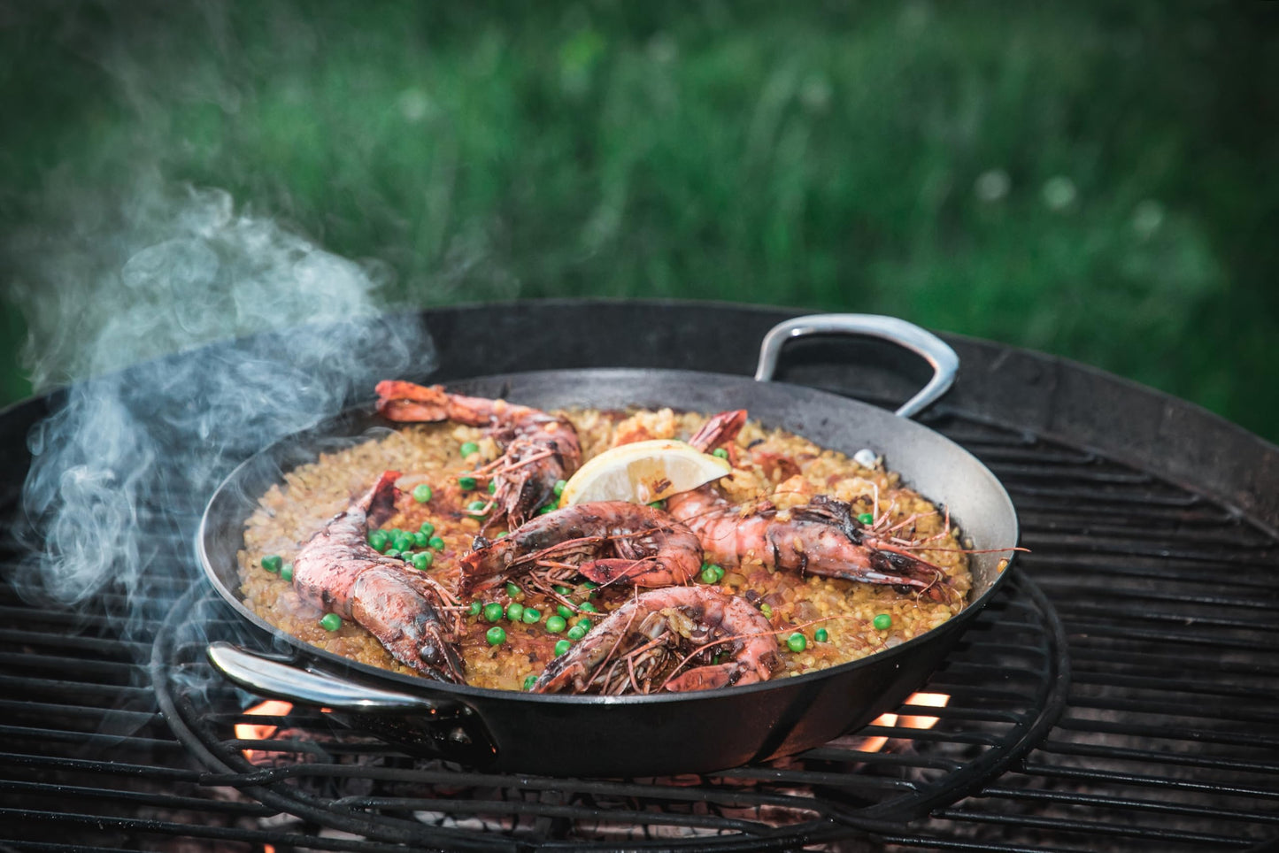 Samuel Groves Professional Seasoned Carbon Steel Range Frying Pan, Balti Dish, Paella Pan and BBQ Melting Pot, Indestructible Construction for Cooking Any Dish UK Made - Premium Kitchen from Samuel Groves - Just £33.25! Shop now at Chabrias Ltd