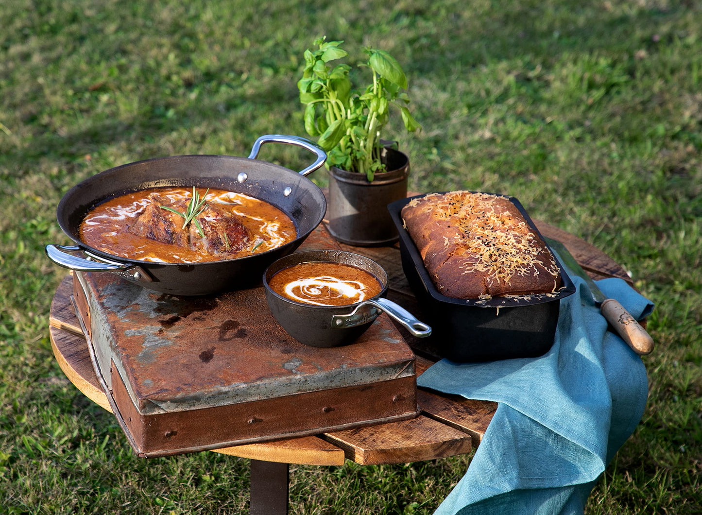 Samuel Groves Professional Seasoned Carbon Steel Range Frying Pan, Balti Dish, Paella Pan and BBQ Melting Pot, Indestructible Construction for Cooking Any Dish UK Made - Premium Kitchen from Samuel Groves - Just £33.25! Shop now at Chabrias Ltd