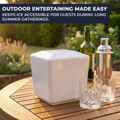 Insulated square ice bucket with drip tray for keeping ice fresher longer