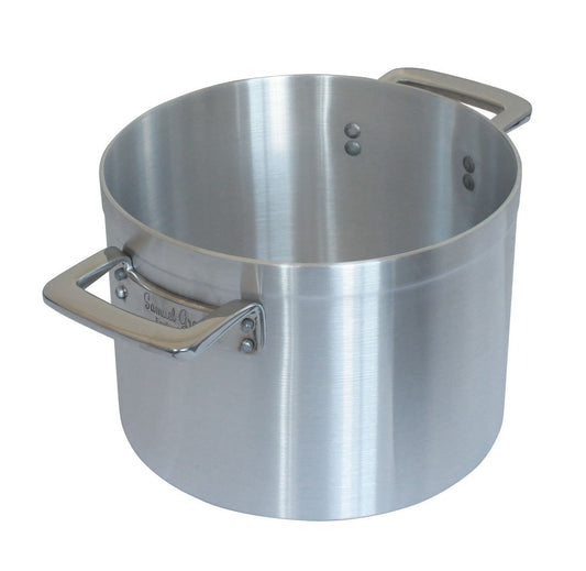 Samuel Groves Made in England 1817 400 Series Heavy Base Aluminium Casserole 9Pt/5. 4Ltr - Premium Kitchen from Samuel Groves - Just £52.24! Shop now at Chabrias Ltd