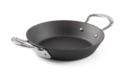 Samuel Groves Professional Seasoned Carbon Steel Range Frying Pan, Balti Dish, Paella Pan and BBQ Melting Pot, Indestructible Construction for Cooking Any Dish UK Made - Premium Kitchen from Samuel Groves - Just £33.25! Shop now at Chabrias Ltd