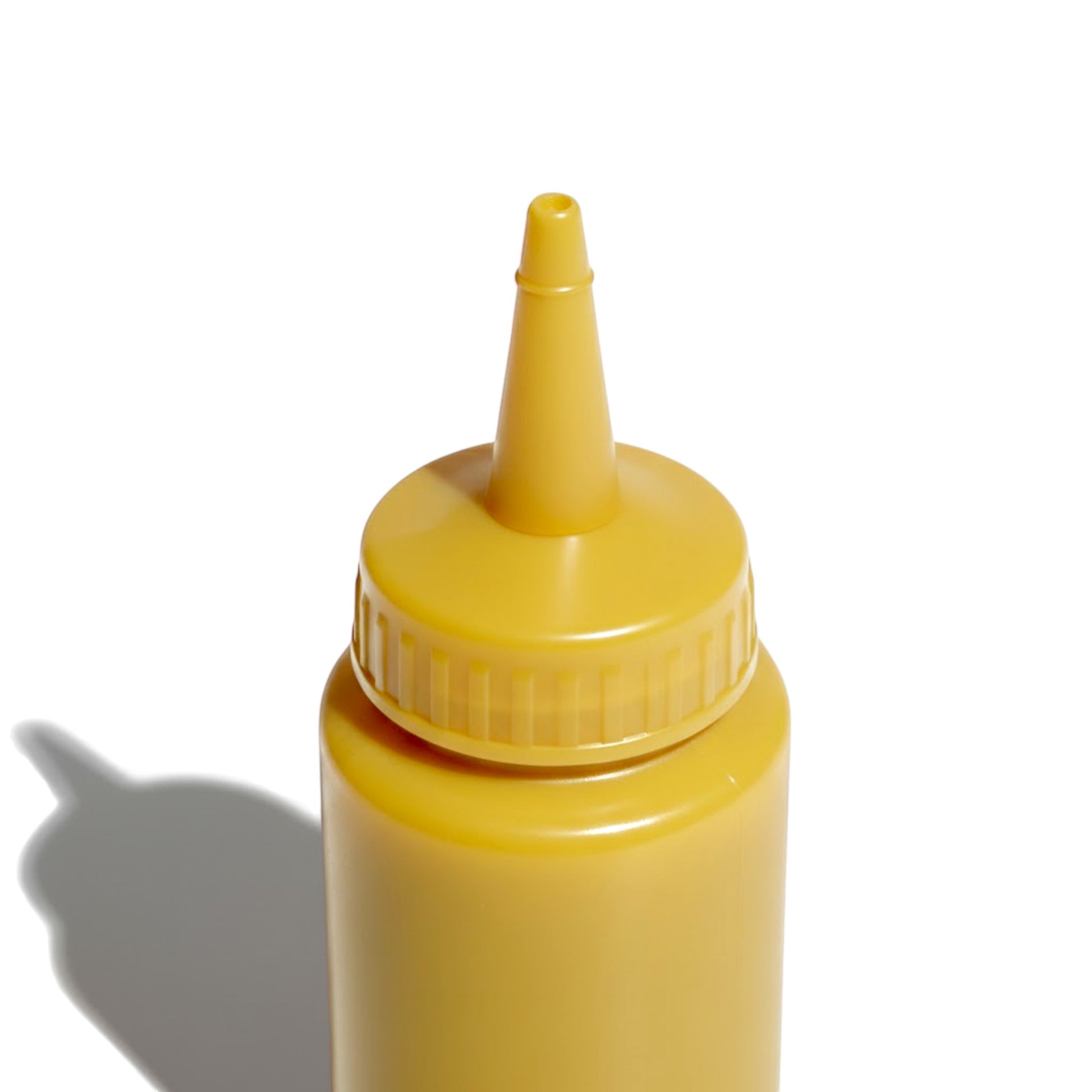 BPA-free yellow condiment bottle for kitchen and catering use