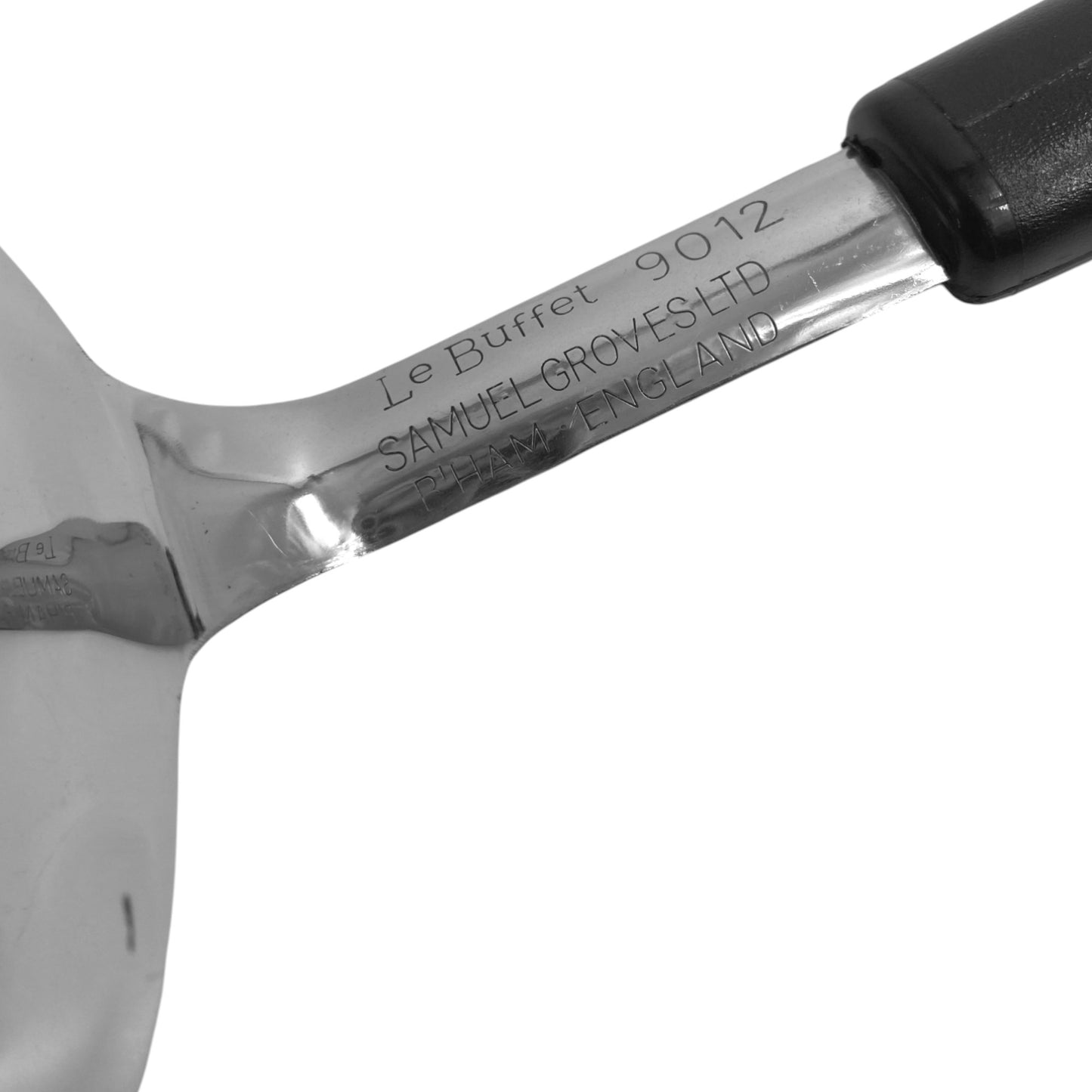 Le Buffet Slotted Chip Scoop – Stainless Steel with Heat-Resistant Handle (Black) - Premium Kitchen from Chabrias Ltd - Just £7.99! Shop now at Chabrias Ltd
