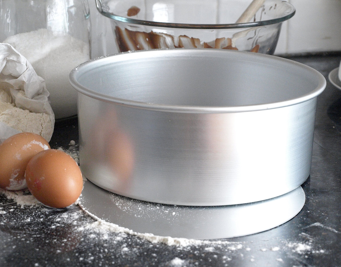 Mermaid Silver Anodised Aluminium Round Loose Based Cake Tin Made in England - Premium Kitchen from Mermaid - Just £16.15! Shop now at Chabrias Ltd