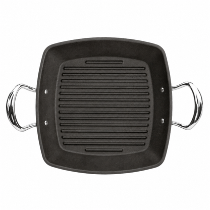 Rear view of Samuel Groves Britannia cast iron griddle pan showing Made in Birmingham England branding
