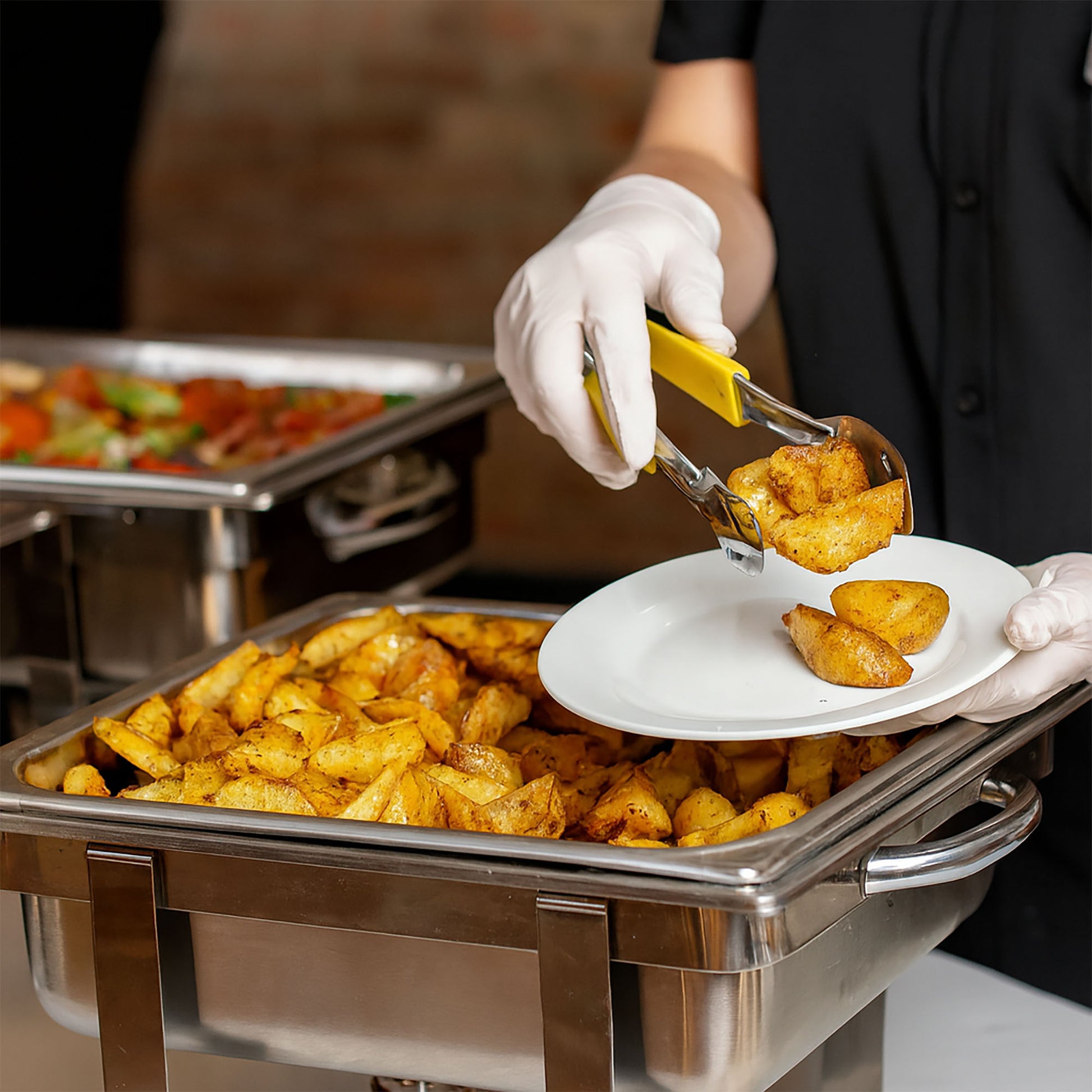 Le Buffet Stainless Steel Serving Tongs – Colour Coded Handles (Yellow) - Premium Kitchen from Chabrias Ltd - Just £7.99! Shop now at Chabrias Ltd