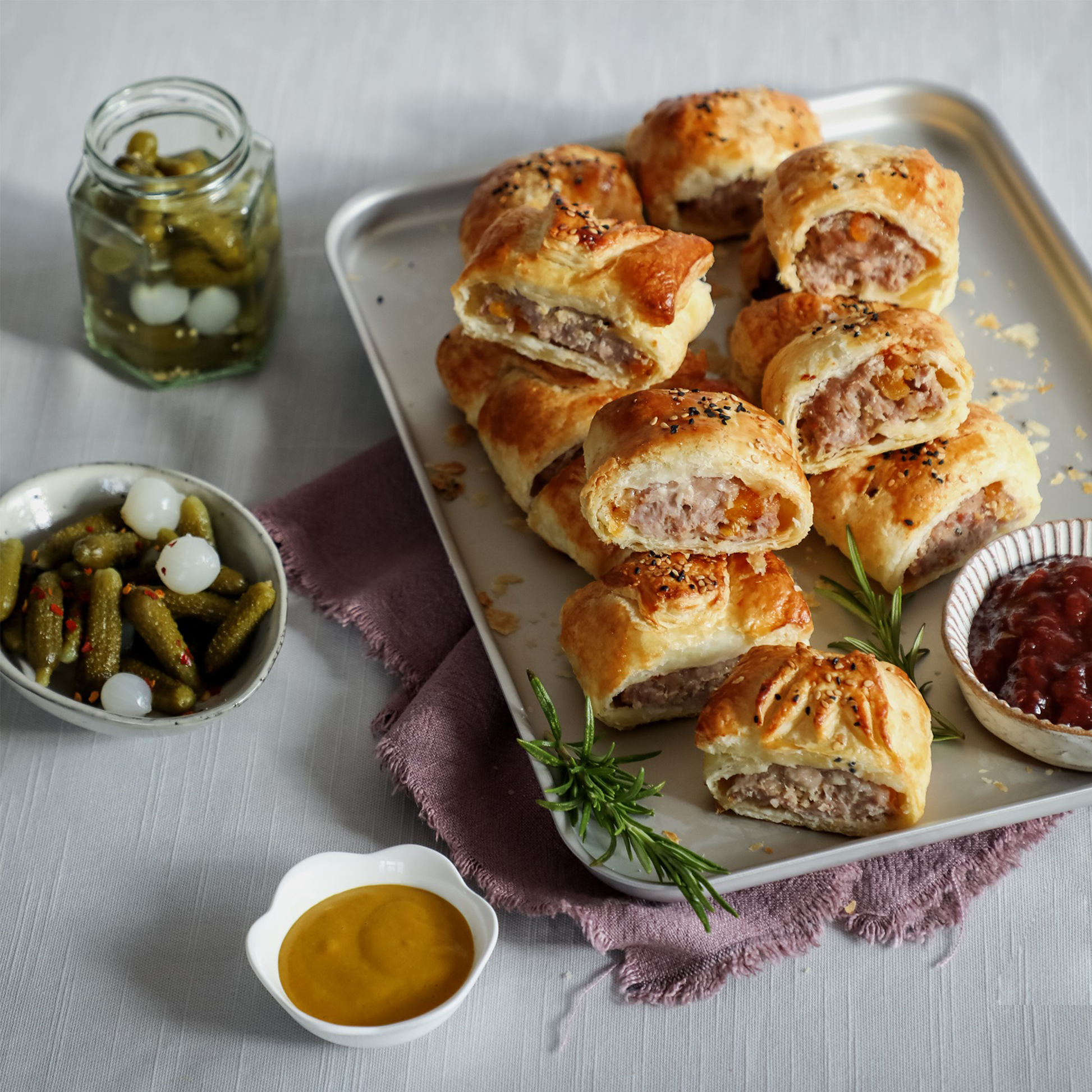 Silver Anodised Aluminium Baking Tray – 12" – Made in England - Premium Kitchen from Mermaid - Just £28.49! Shop now at Chabrias Ltd