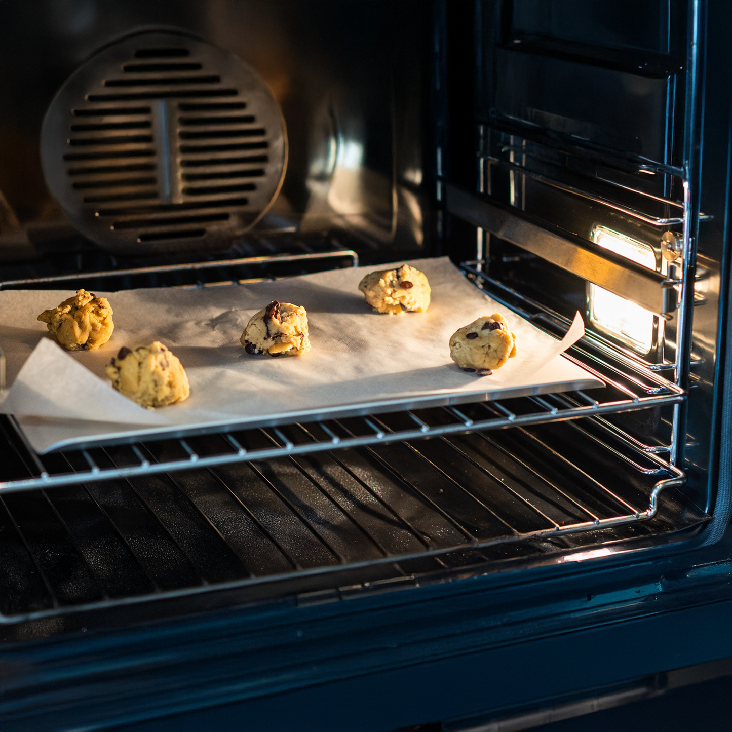 Silver Anodised Aluminium Baking Sheet – 14" – Made in England - Premium Bakeware from Chabrias Ltd - Just £34.99! Shop now at Chabrias Ltd