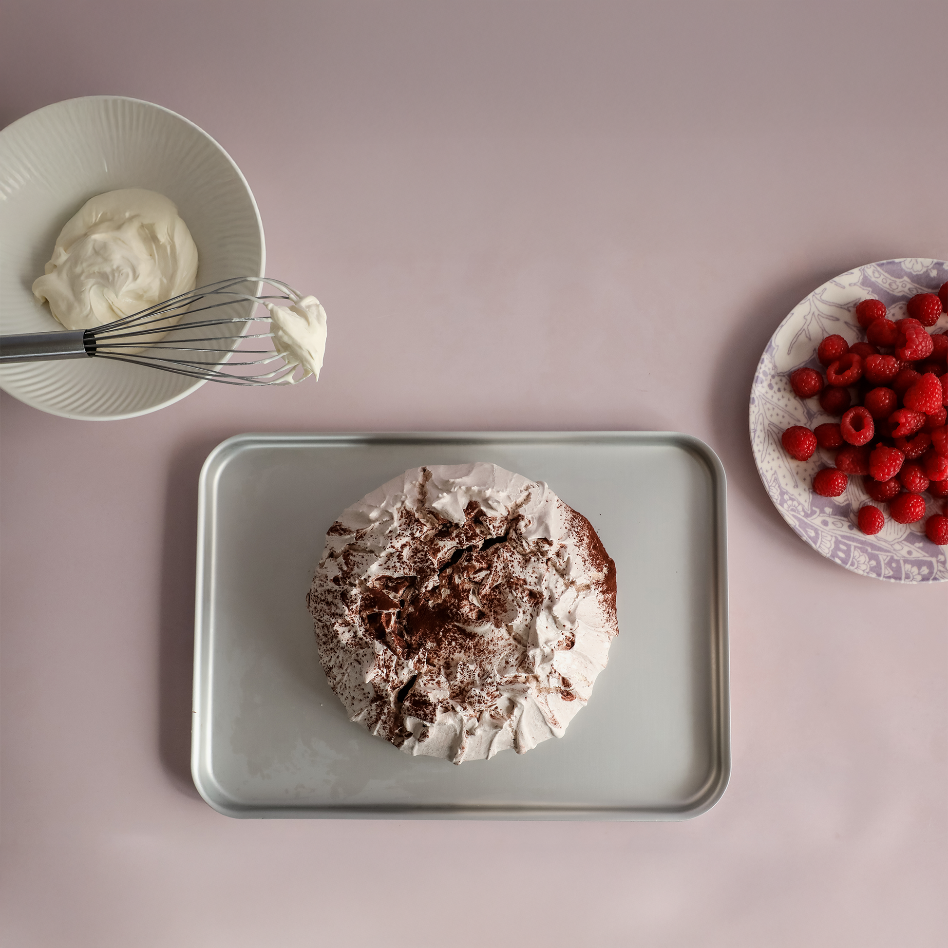 Silver Anodised Aluminium Baking Tray – 16" – Made in England - Premium Kitchen from Mermaid - Just £33.99! Shop now at Chabrias Ltd