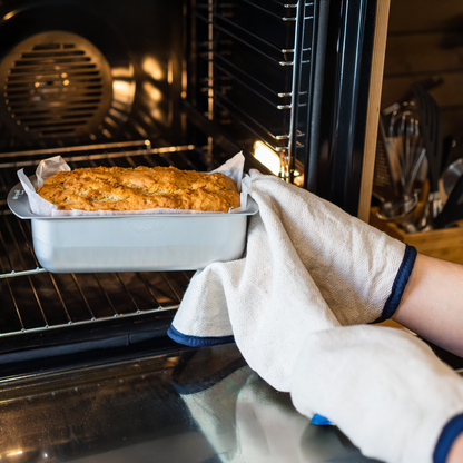 Silver Anodised Loaf Tin – 1lb – Made in England - Premium Home from Mermaid - Just £19.99! Shop now at Chabrias Ltd