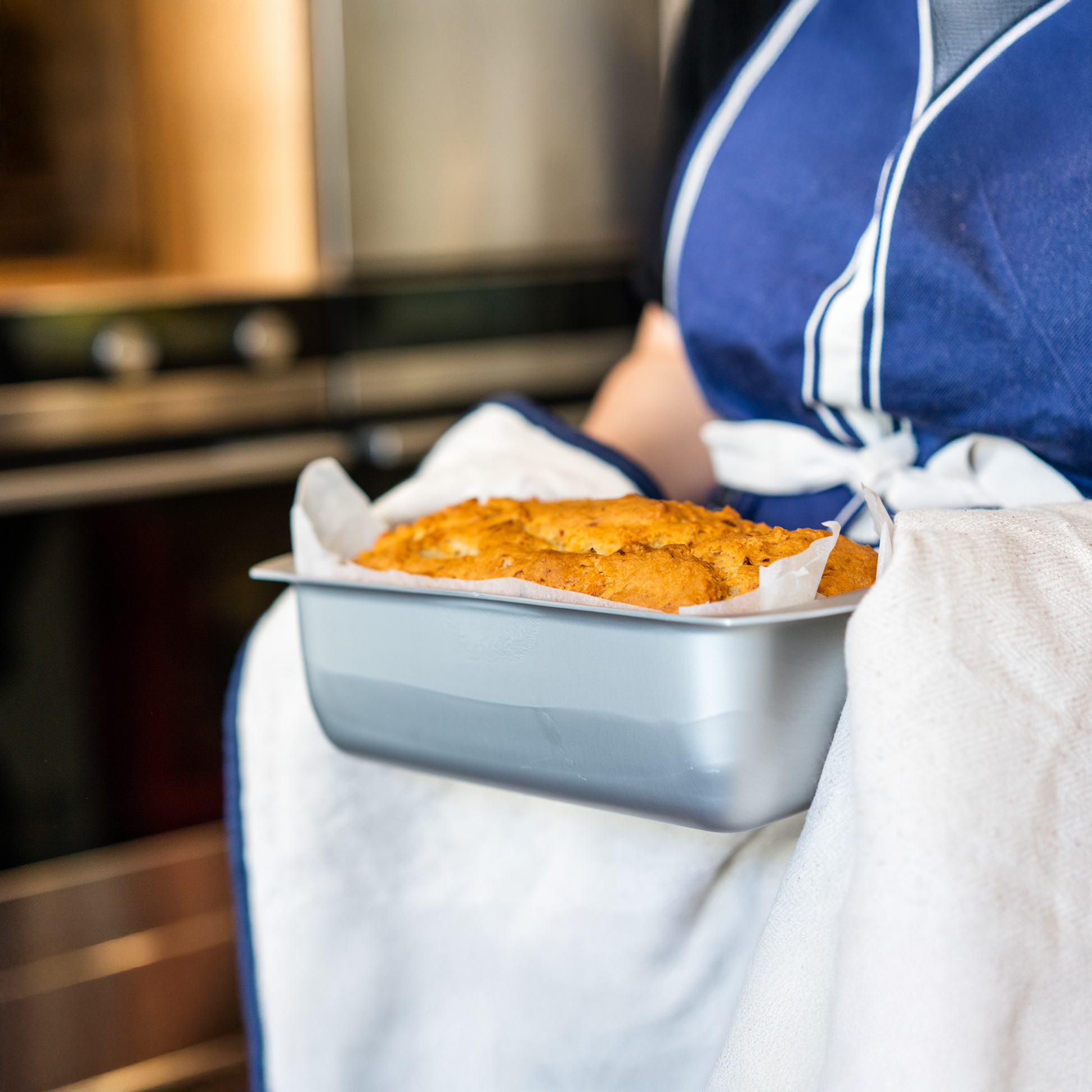 Silver Anodised Loaf Tin – 1lb – Made in England - Premium Home from Mermaid - Just £19.99! Shop now at Chabrias Ltd