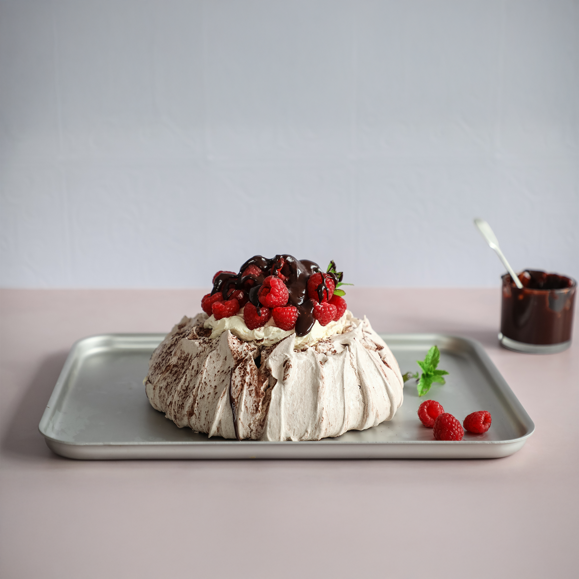 Silver Anodised Aluminium Baking Tray – 16" – Made in England - Premium Kitchen from Mermaid - Just £33.99! Shop now at Chabrias Ltd