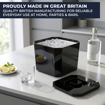 Double wall drinks cooler bucket with ice storage