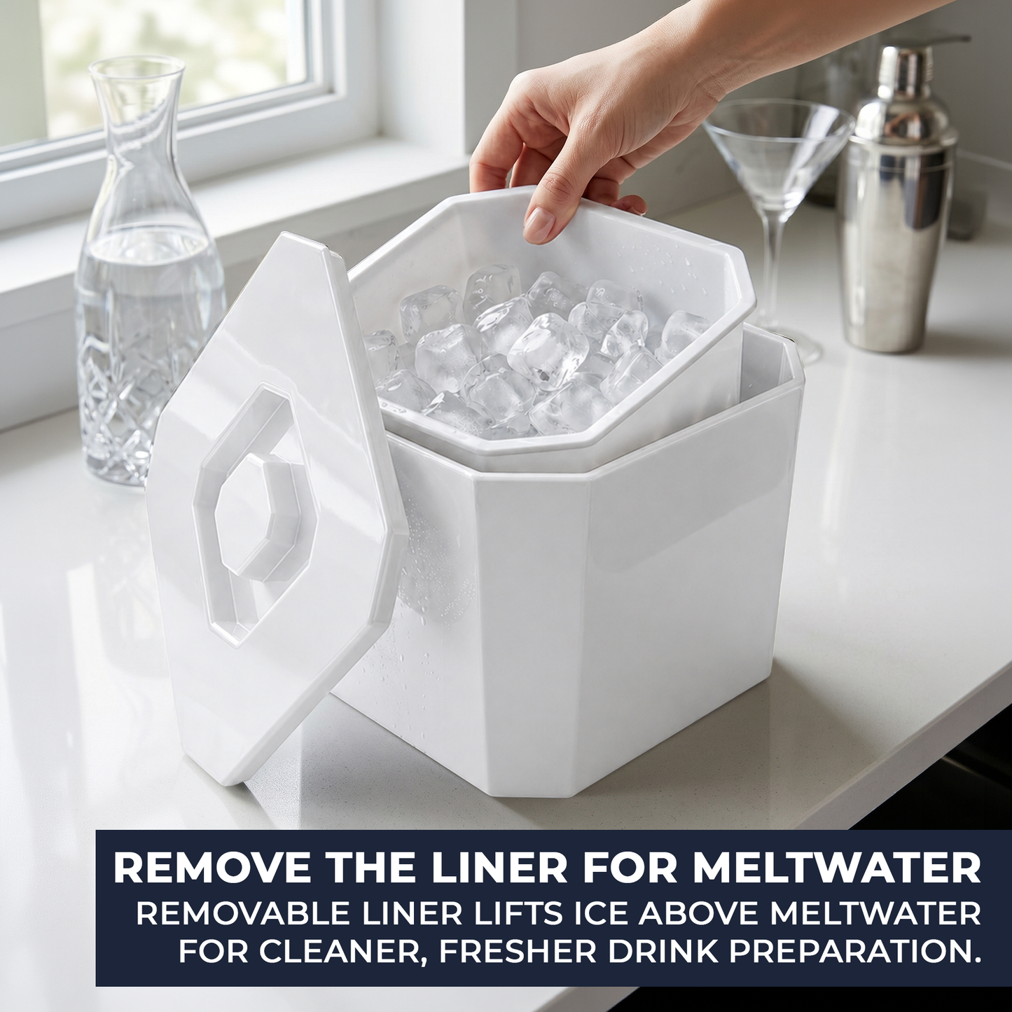White home bar ice bucket with insulated walls