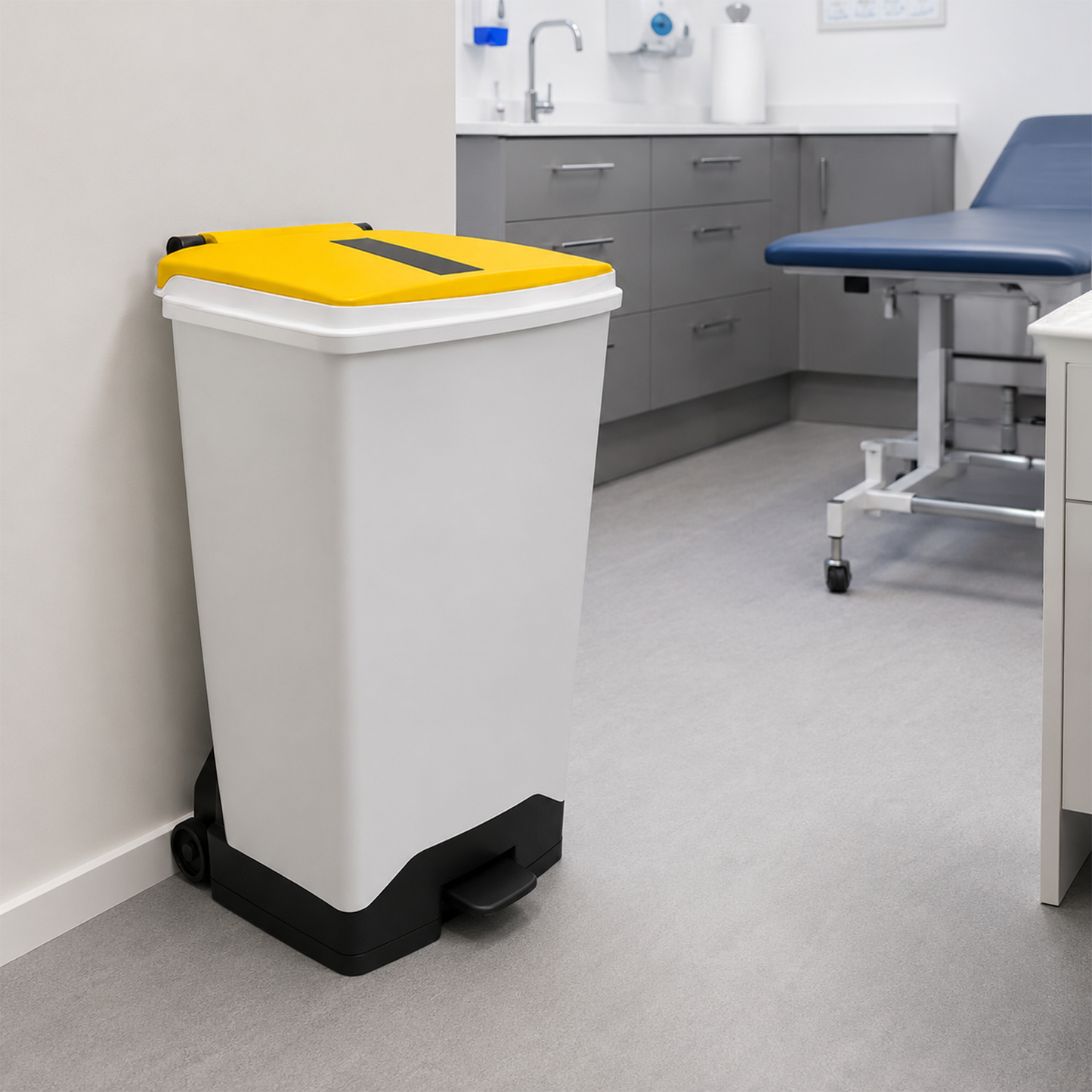 70 Litre Fire Retardant Plastic Sack Holder with Tiger Lid for NHS Healthcare Waste