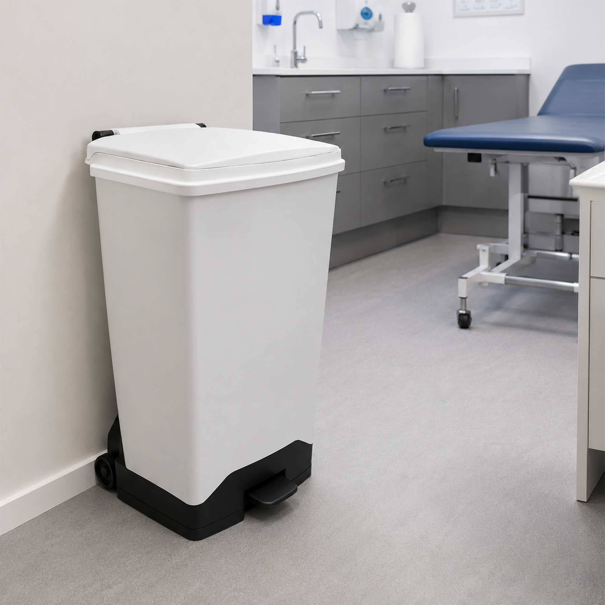 Rust free 70 litre waste sack holder with removable body and white waste segregation lid