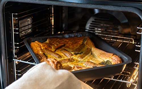 Yorkshire Pudding Tray, 13"